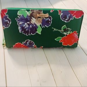 Kate Spade Zip Wallet. Pristine. RIP Kate 😪